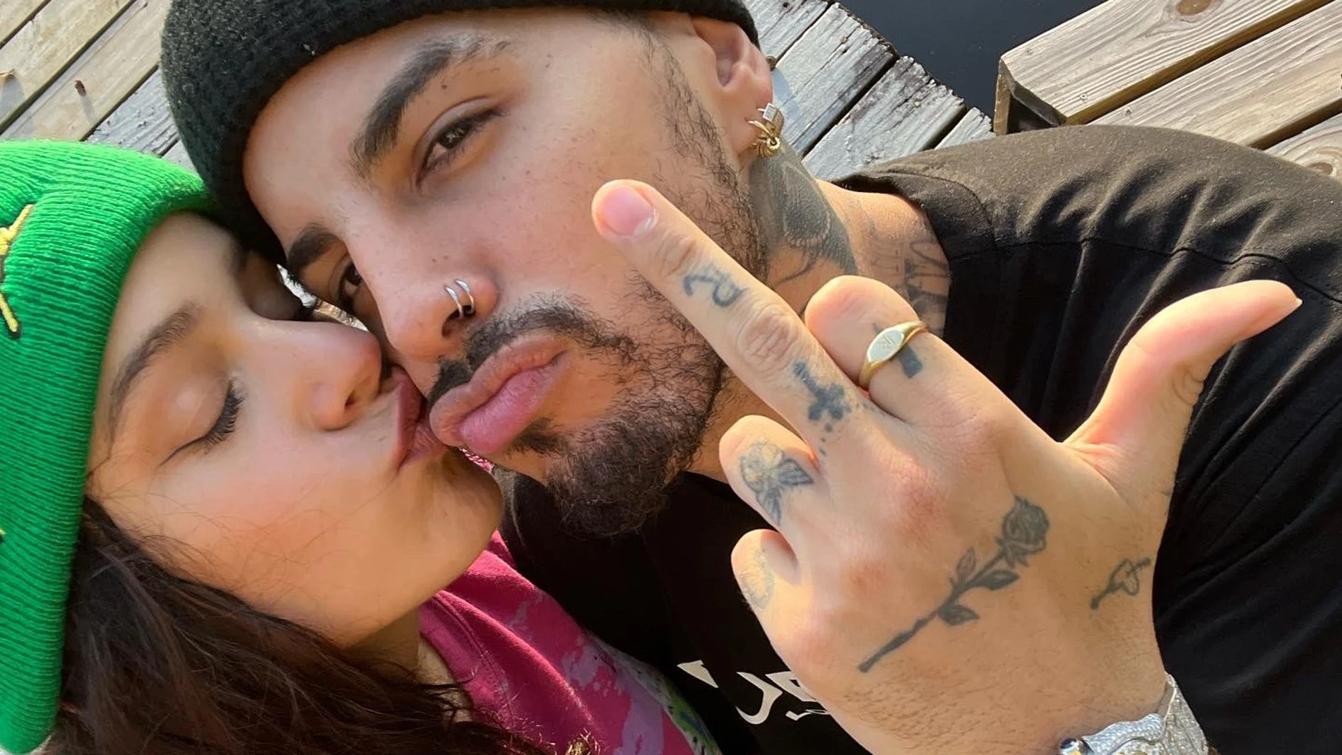 ¿Qué hay realmente entre Rosalía y Rauw Alejandro? — musica | Latinos FM