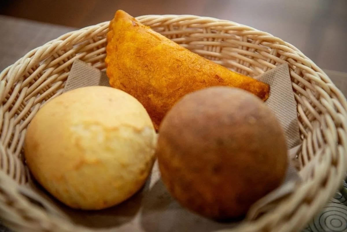 Mi Gente Colombian Food — restaurante colombiano en Valencia (foto oficial)